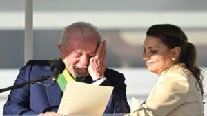 EDITORIAL – Incoerência da esquerda