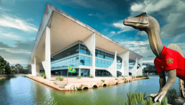 Artigo – Os dinossauros da esquerda