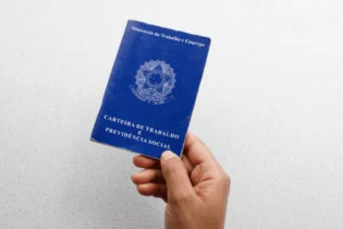 Saque-aniversário do FGTS, 13º salário e abono do PIS; veja as verbas extras liberadas até o final deste ano