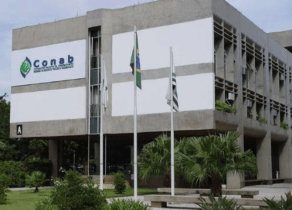 Conab vai ampliar armazéns com recursos de Itaipu